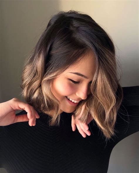 morena iluminada mel cabelo curto|Morena Iluminada em Cabelo Curto: 6 ideias para。